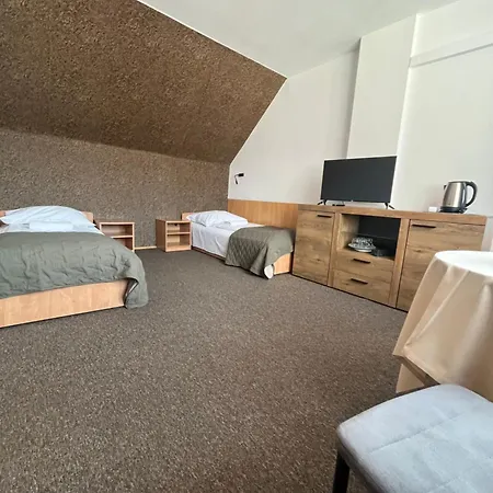 Amphora 크리니차 즈드로이